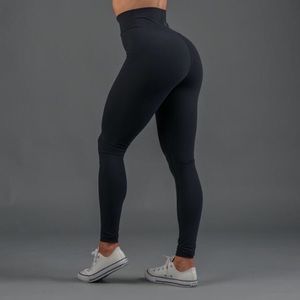 SOLD Buffbunny Rosa leggings